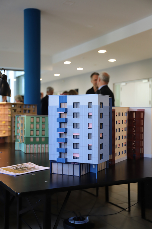 03072025_Vernissage_4_Fotografin_Alexia_Hornig